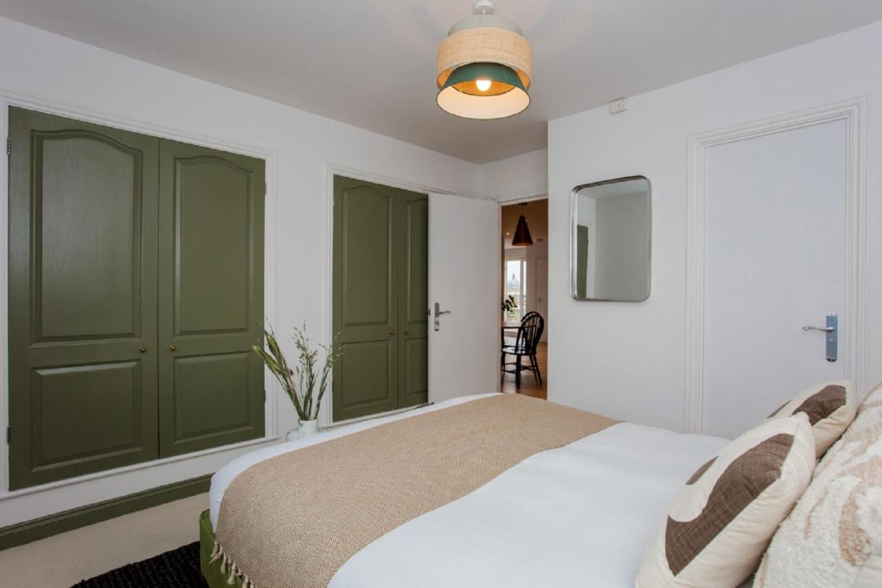 The Sparkford Gardens - Lovely 2Bdr With Balcony Лондон Екстериор снимка
